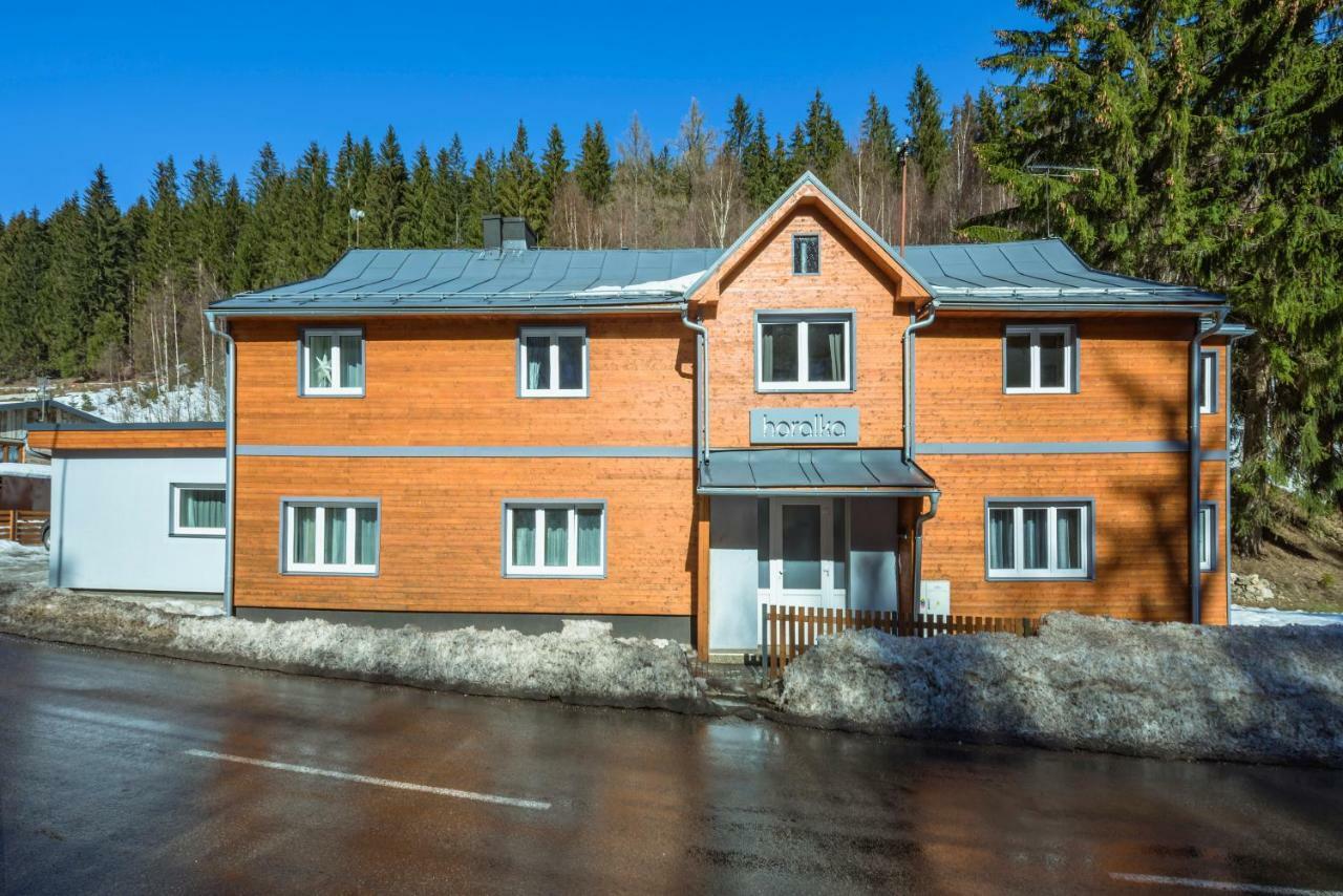 Horalka Apartmán Pec pod Snezkou Exterior foto